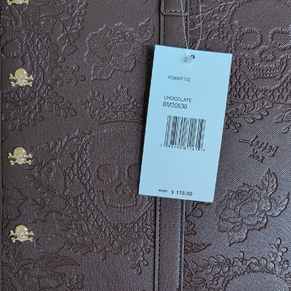 Betsey Johnson "XOMATTIE" Chocolate Skull Embossed Tote With Crossbody Strap NWT - Picture 3 of 6
